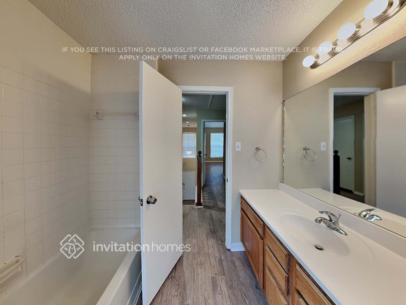 Building Photo - 4951 Shady Oak Trail