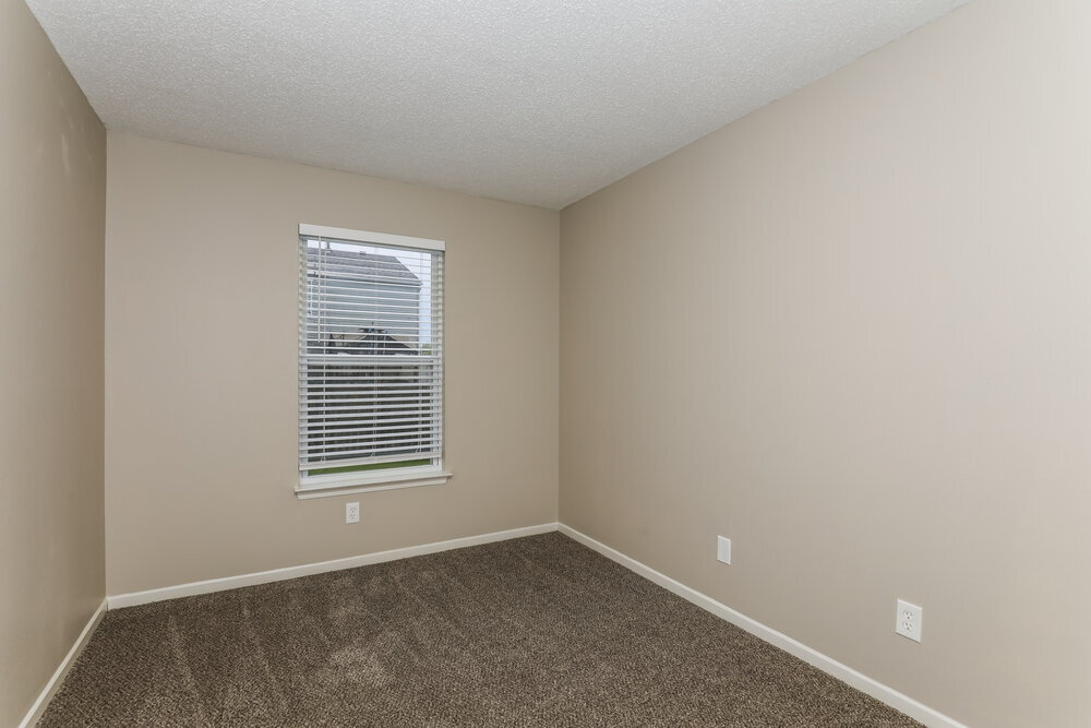 Building Photo - 687 Hickory Pine Dr