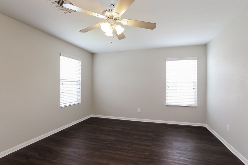 Building Photo - 17914 Seco Creek Ln