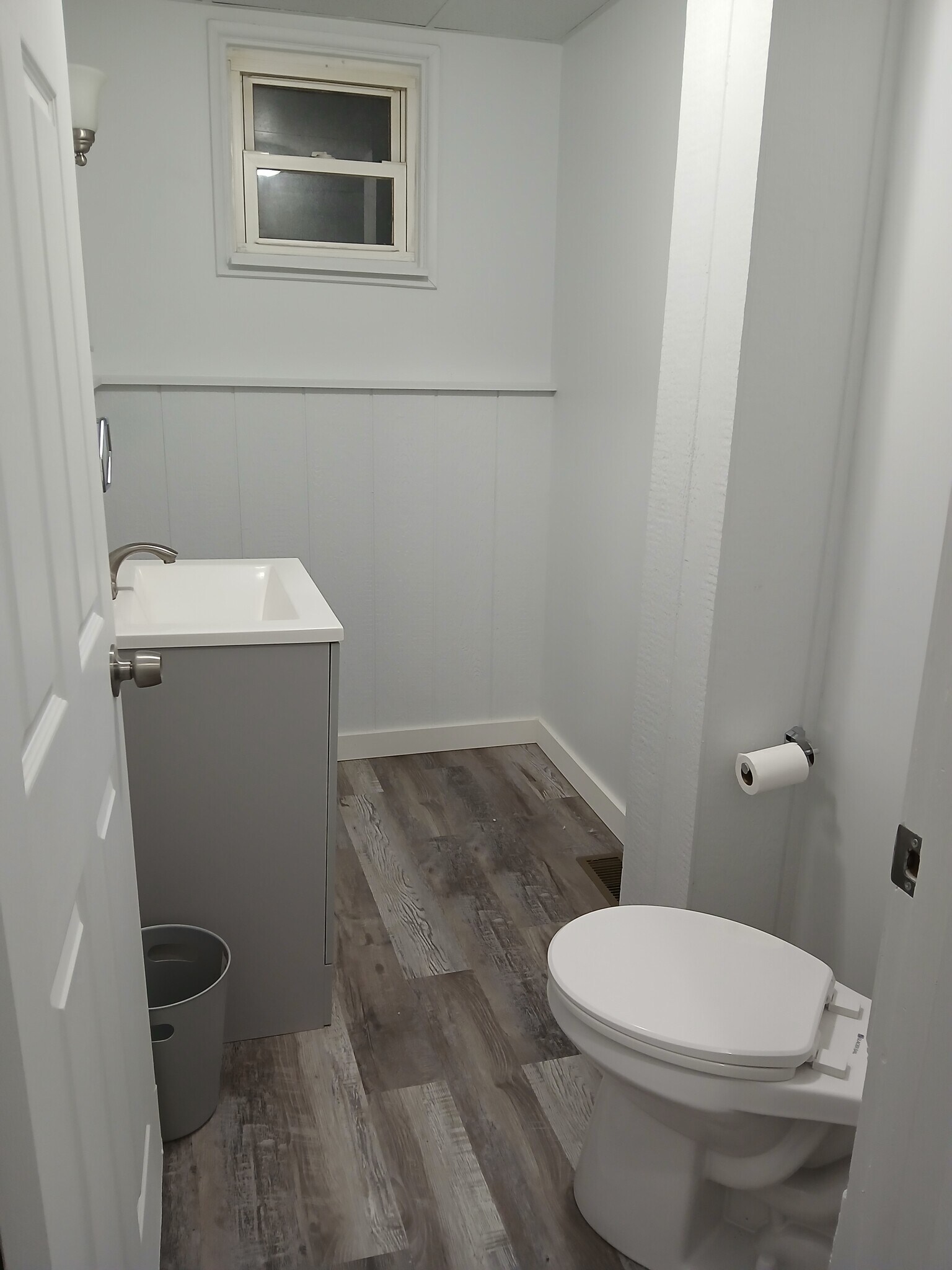 Building Photo - 2411 Spring St