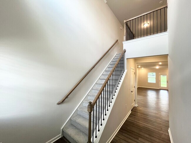 Building Photo - 812 Cainhoy Ct