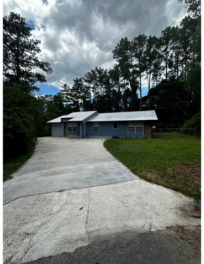 Primary Photo - 3124 NW 75th Way