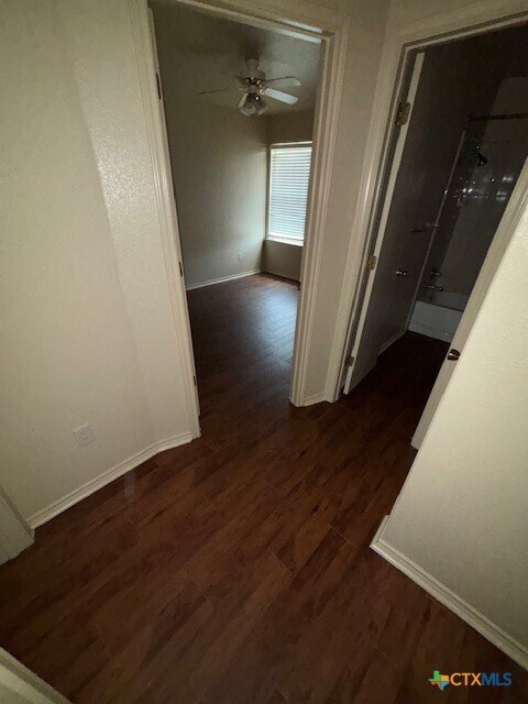 Building Photo - 4411 Abigail Dr