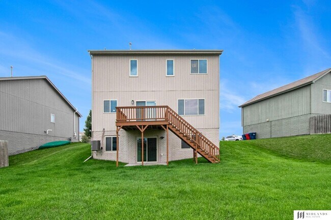 Building Photo - 4410 Brook St