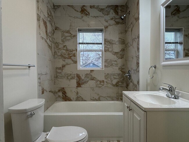 Building Photo - 83 N Ewing St