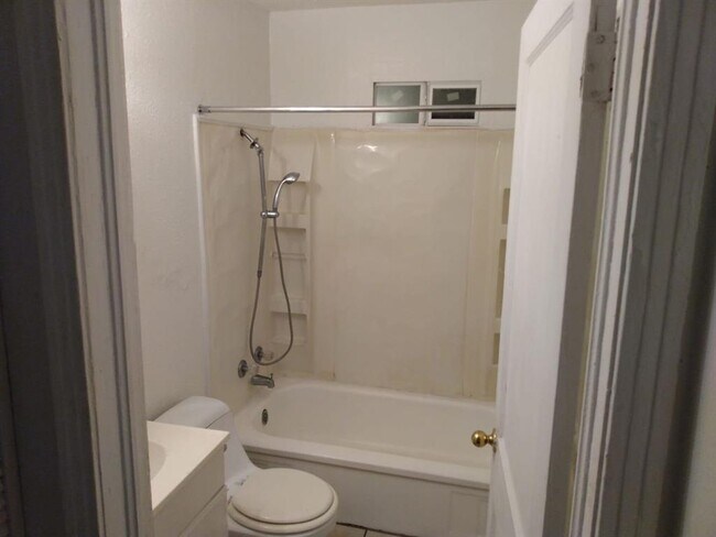 Building Photo - 4620 Galveston St