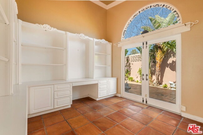 Building Photo - 206 Bellino Dr