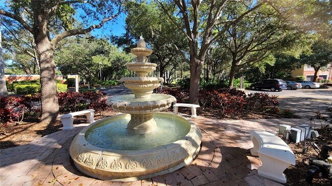 Building Photo - 4118 Central Sarasota Pkwy