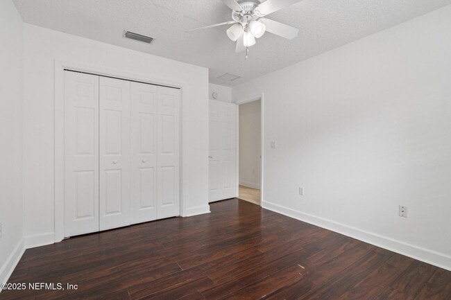 Building Photo - 10008 Sifton Ct