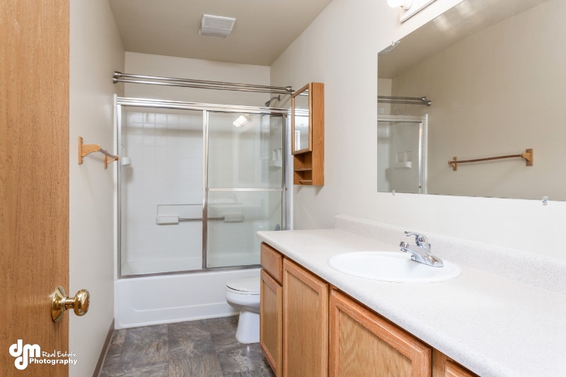 Building Photo - 7016 Weimer Rd