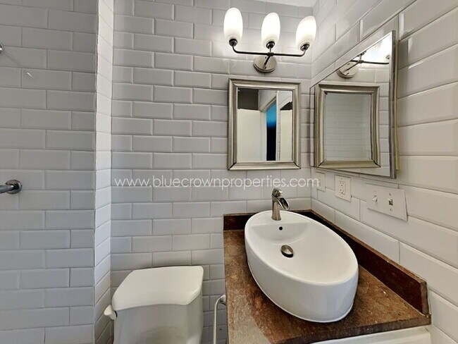 Building Photo - 12043 High Meadow Dr