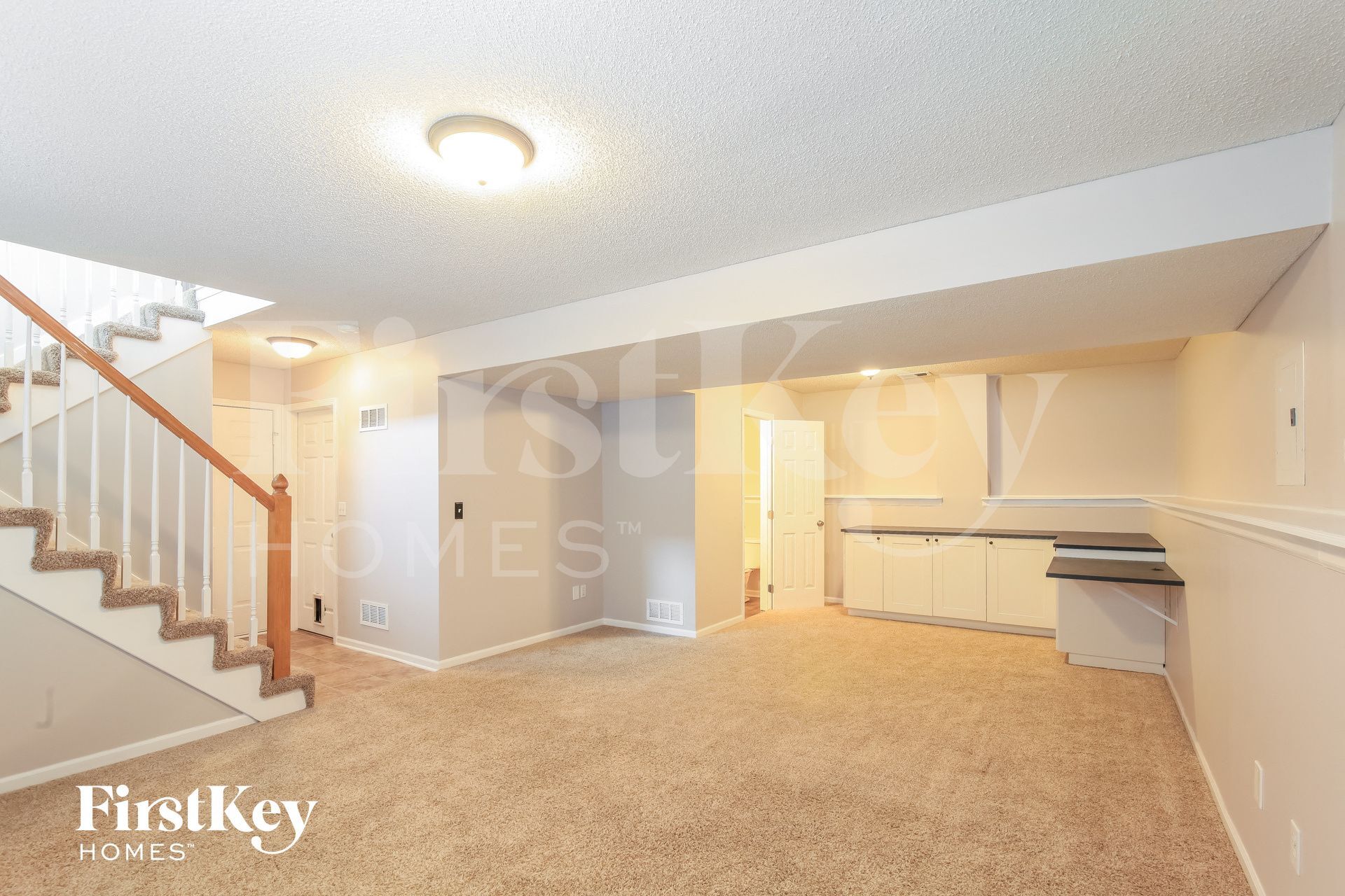 Building Photo - 707 Corrington Dr