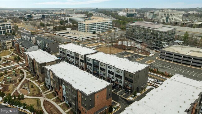 Building Photo - 12910 Sunrise Ridge Aly