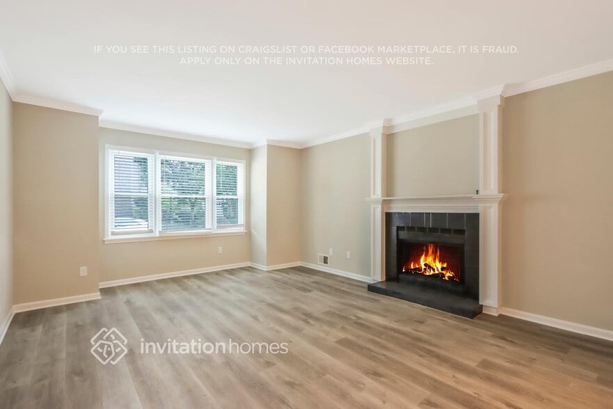 Building Photo - 1358 Briers Dr