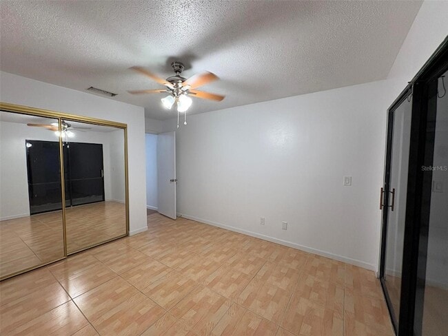 Building Photo - 1724 Foxhall Cir