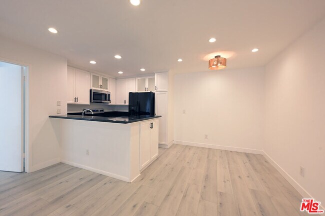 Building Photo - 11750 Sunset Blvd