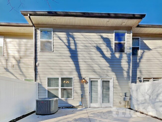 Building Photo - 139 Hickory Station Ln