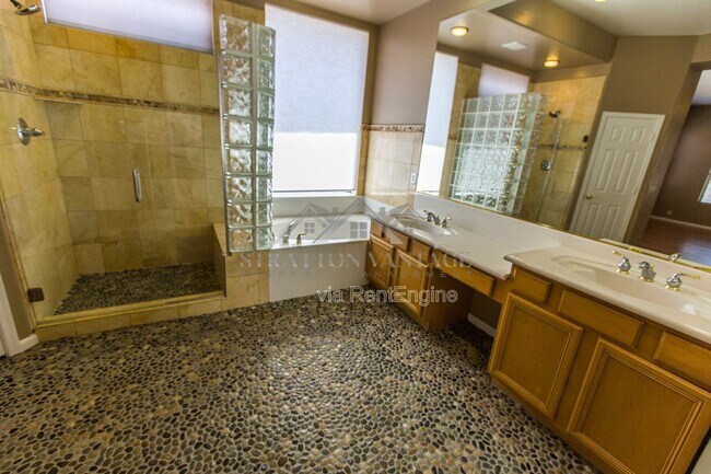 Building Photo - 26619 N 46th Pl