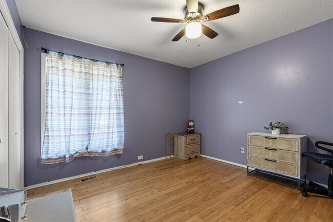 Building Photo - 2002 S 17th St