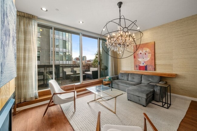 Building Photo - 88 Kingston St