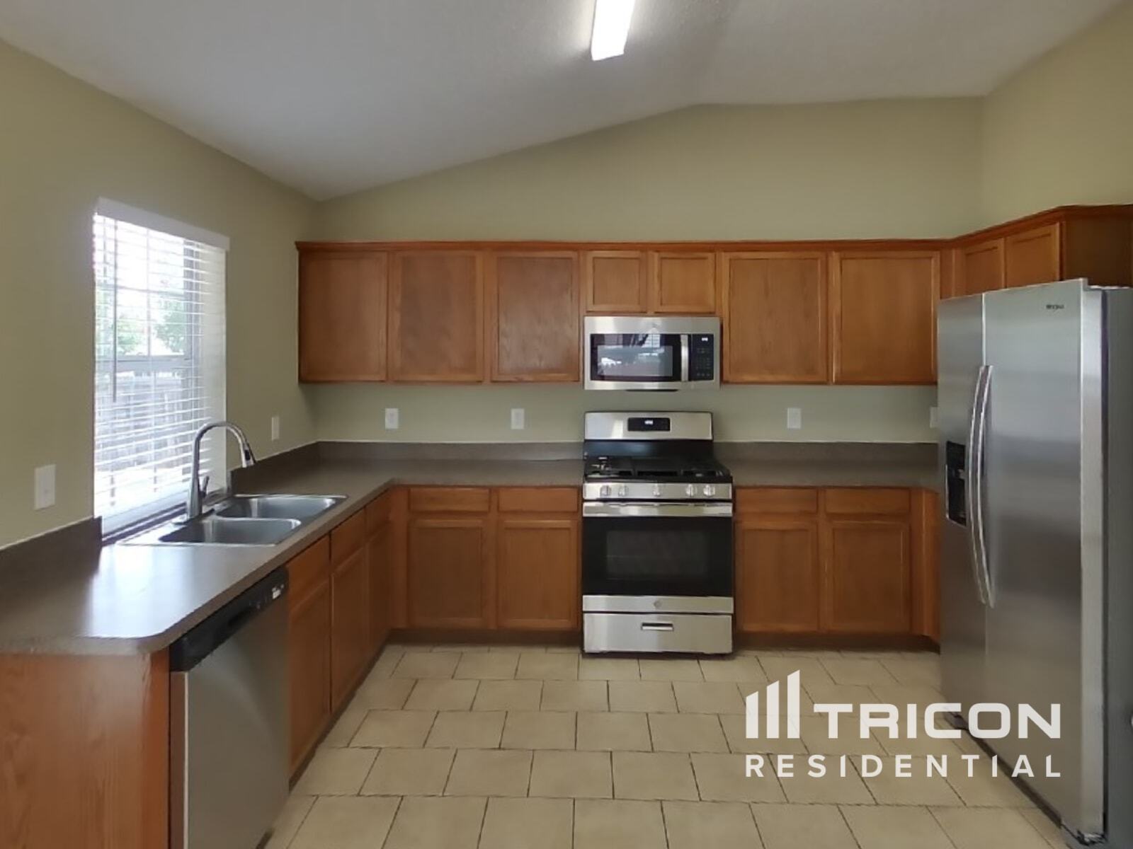 Building Photo - 4864 Madyson Ridge Dr