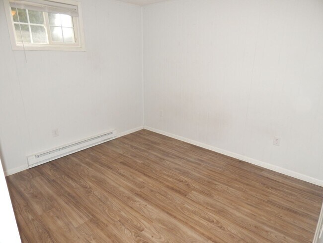 Building Photo - 311 Loudon Rd