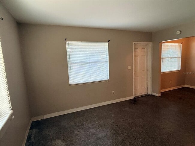 Building Photo - 1273 S Betty Ln