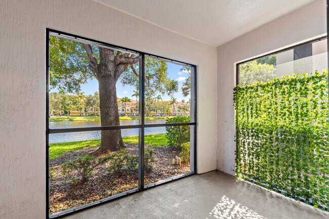 Building Photo - 2806 Veronia Dr