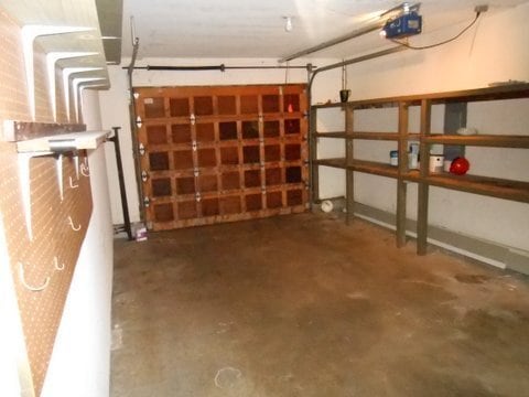 Building Photo - 3 Bedroom House in Newport!