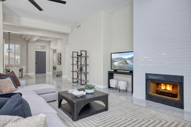 Building Photo - 12706 E Desert Cove Ave