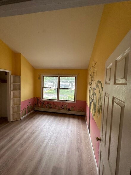 Building Photo - 2 Concord Dr