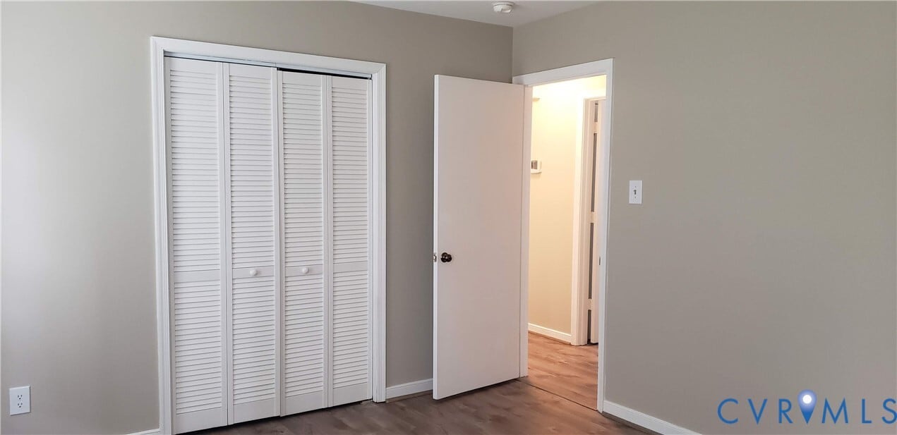 Building Photo - 7166 Full Rack Dr