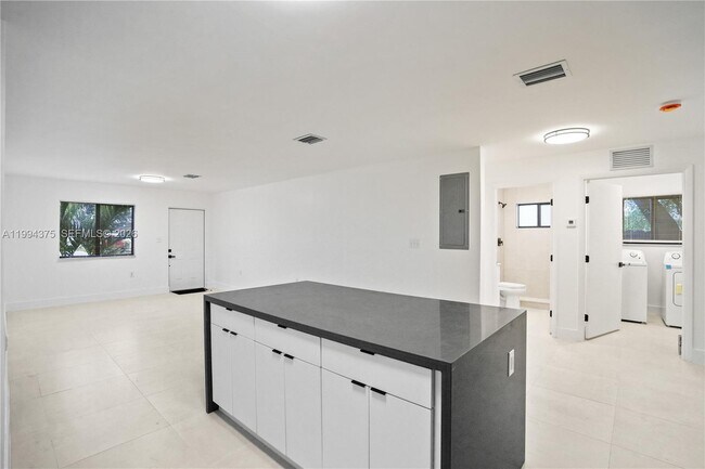 Building Photo - 5821 NW 30th Ave