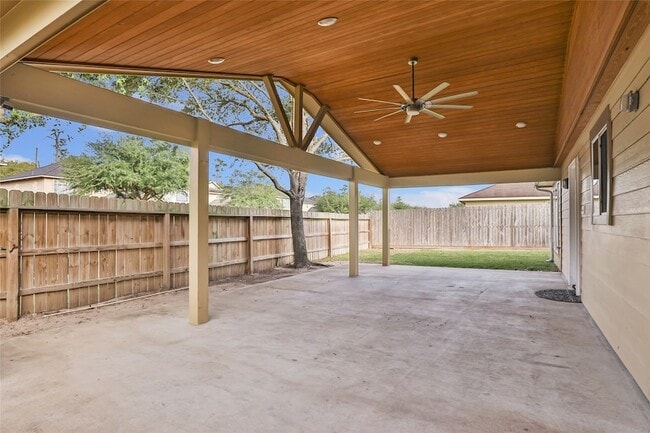 Building Photo - 12407 Clara Hills Ln