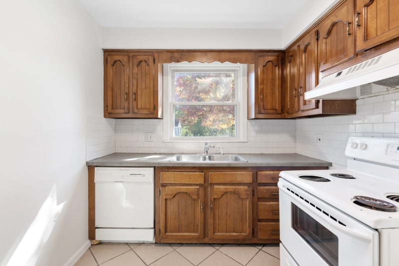 Building Photo - 3124 Cloverwood Dr