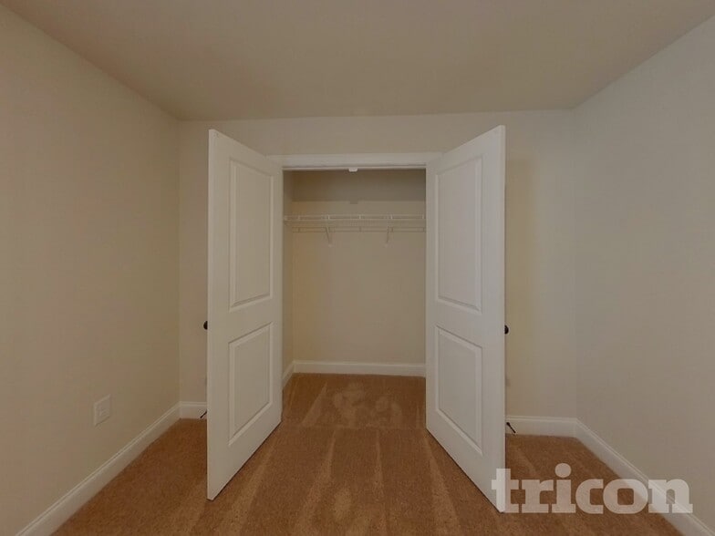 Building Photo - 7109 Jerimoth Dr