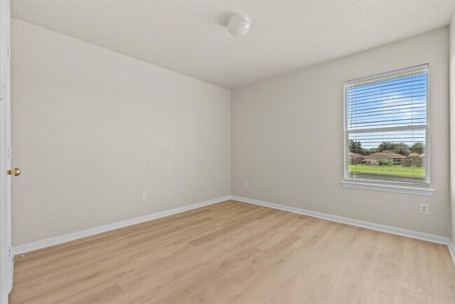 Building Photo - 13935 Maleewan Ln