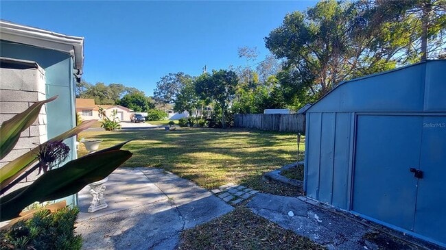 Building Photo - 110 N Crest Ave