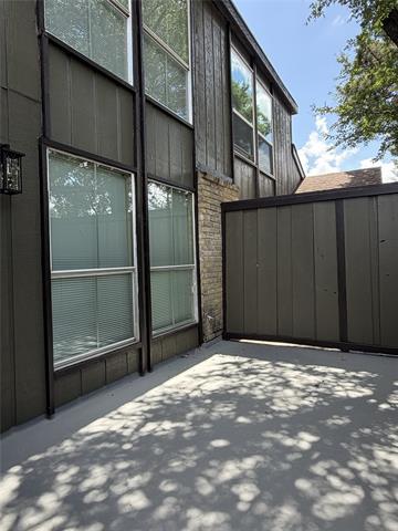 Building Photo - 4638 Country Creek Dr