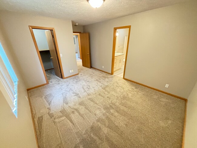Building Photo - 1024 Donnie Ct