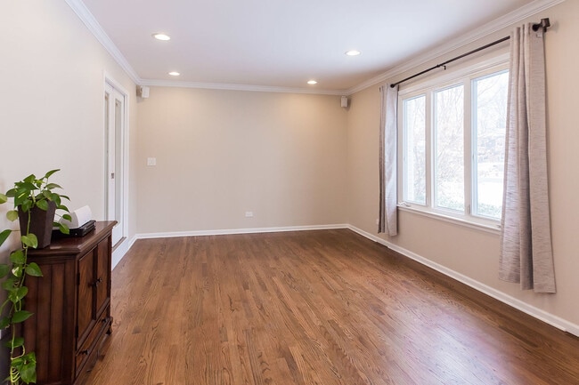 Building Photo - 461 Middlesex Ct