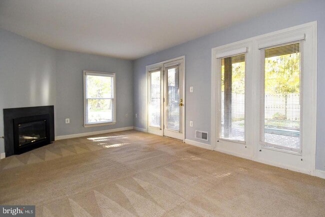 Building Photo - 265 Town Branch Terrace SW