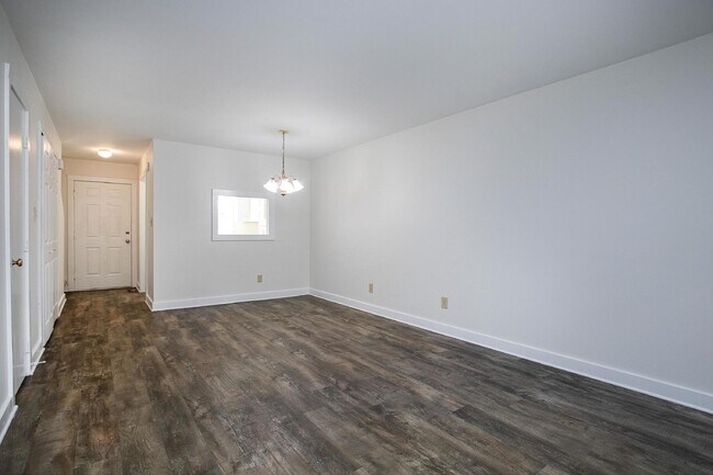 Building Photo - 5544 Kaplan Drive Unit A