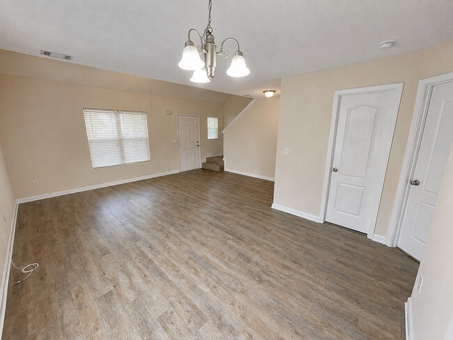 Building Photo - 266 Katydid Dr