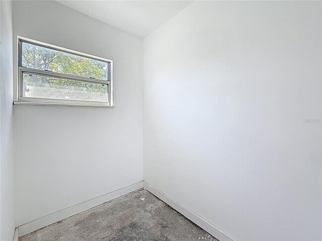 Building Photo - 4716 Town N Country Blvd