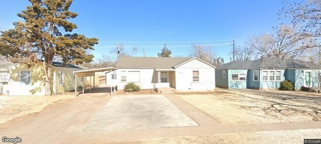 Building Photo - 2620 33rd St