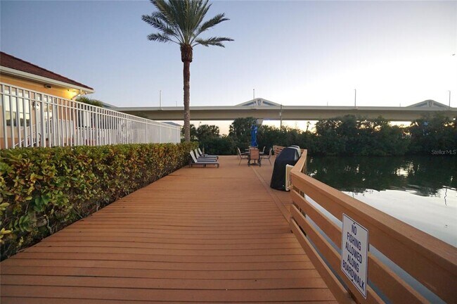 Building Photo - 5000 Culbreath Key Way