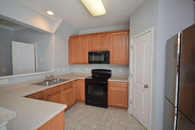 Building Photo - 8328 Plano Ct
