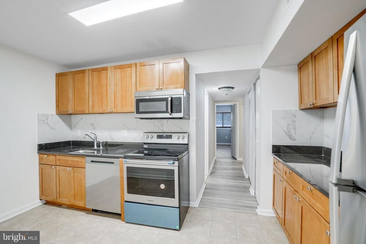 Building Photo - 3107 Buccaneer Ct