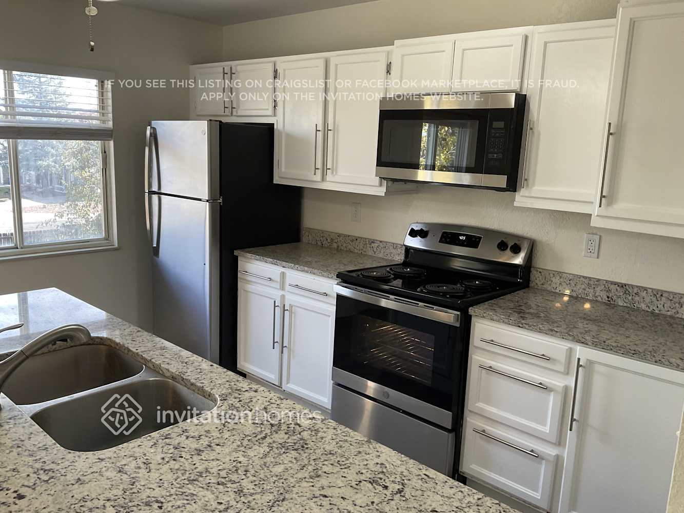 Building Photo - 5856 S Nepal Way